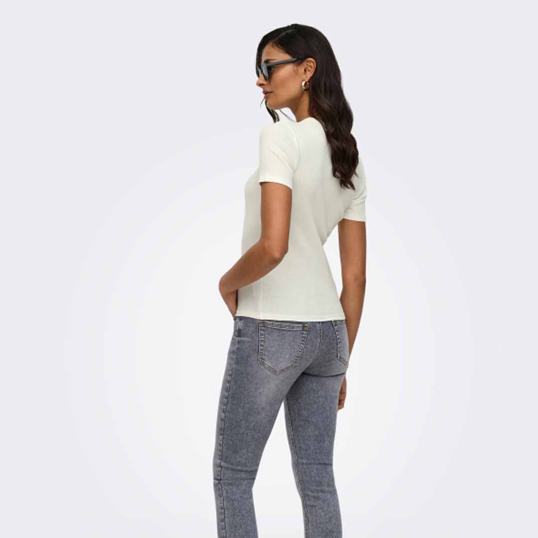 Maicë Jacqueline de Yong JDYLUCKY S/S O NECK TOP J