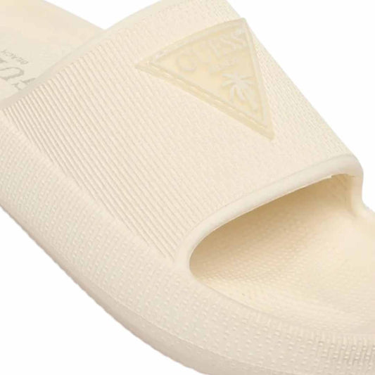Papuqe Guess