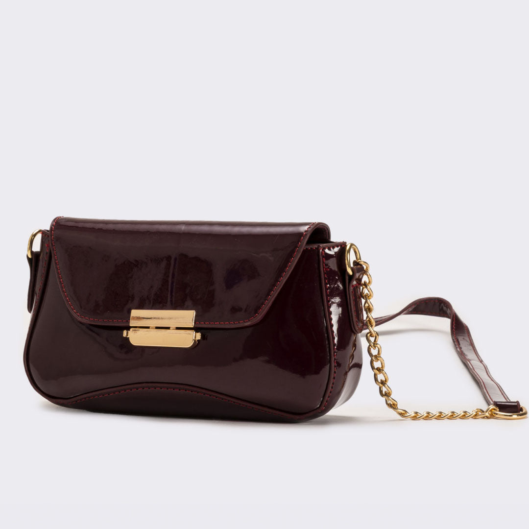 Qantë Piazza Italia 66042BO