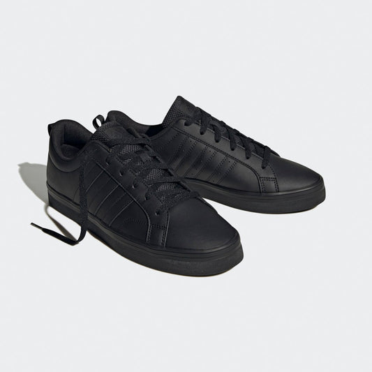 Patikë Adidas HP6008 M