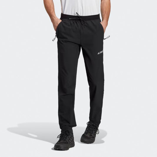 Trenerka të poshtme Adidas Terrex HN2953 M