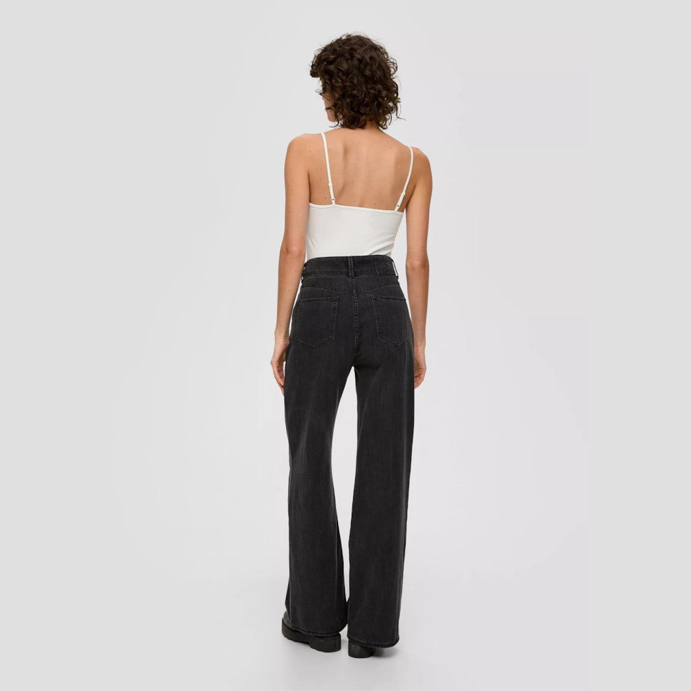 Maicë S.Oliver 2146725 WH02