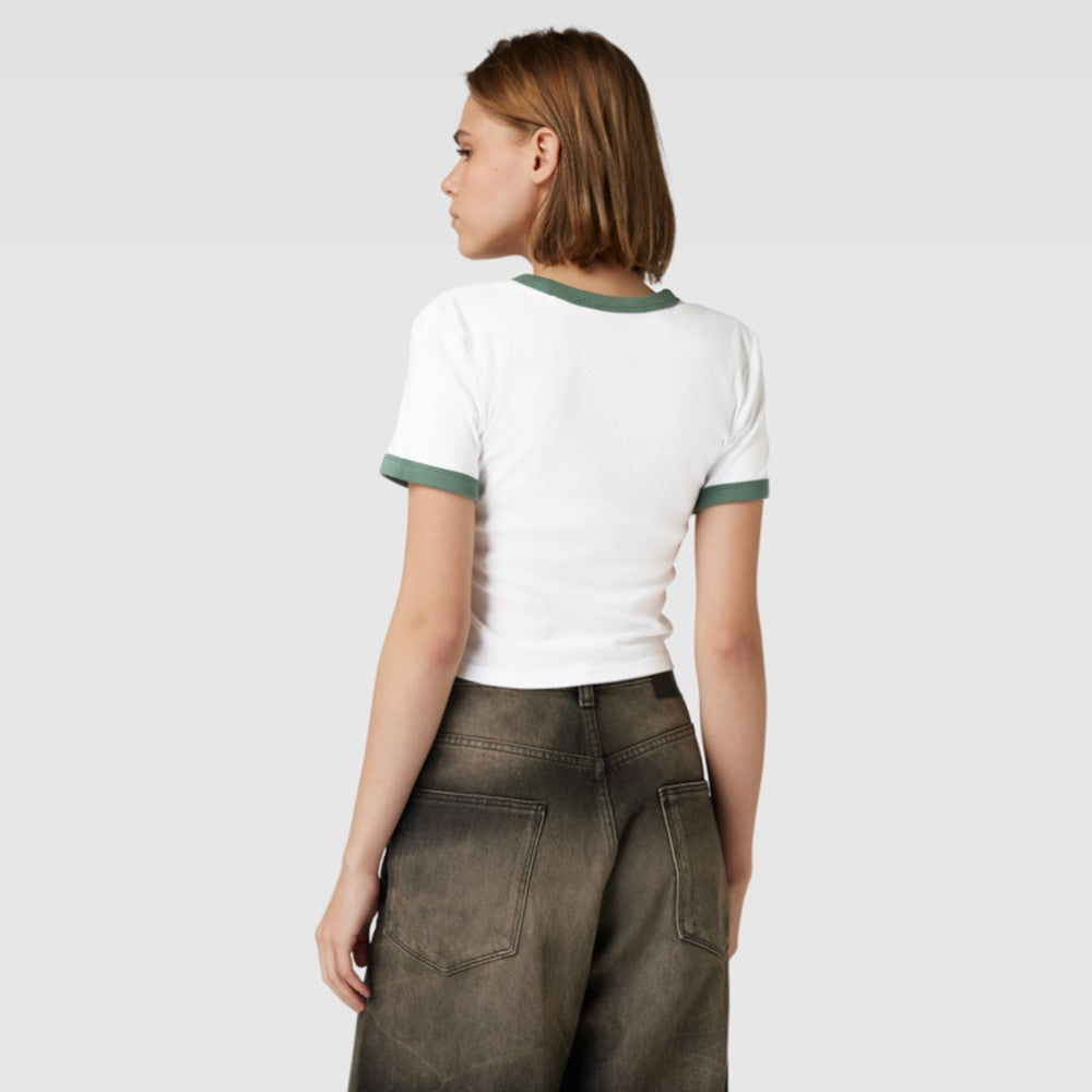 Maicë Levis A35230072