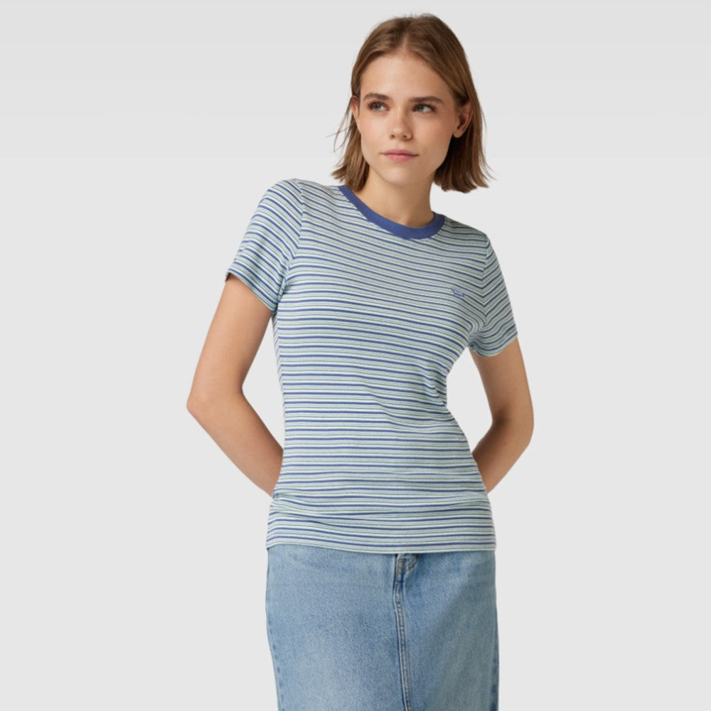 Maicë Levis 376970063