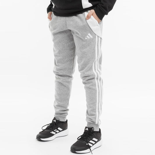Trenerka të poshtme Adidas IS1009 UFJ