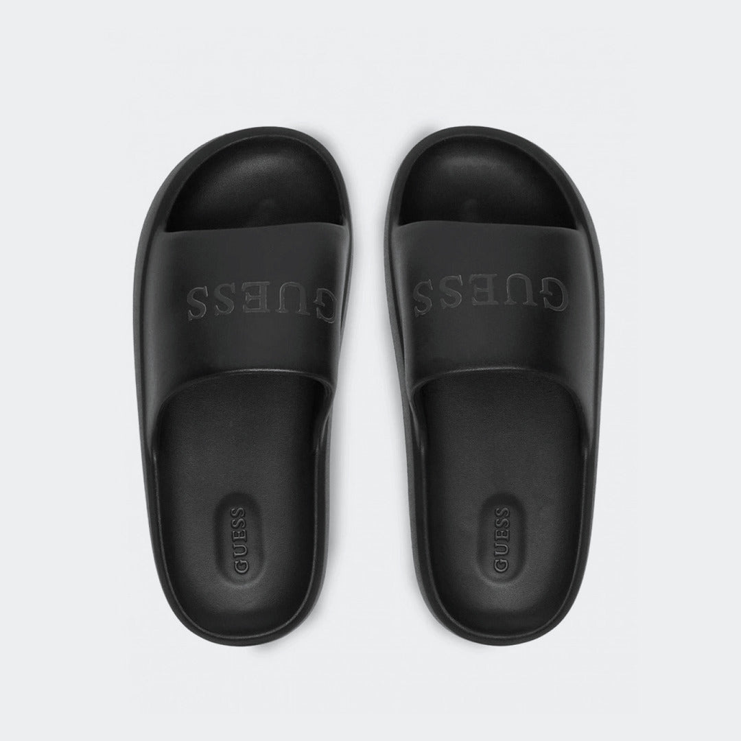 Papuqe Guess Logo Slides