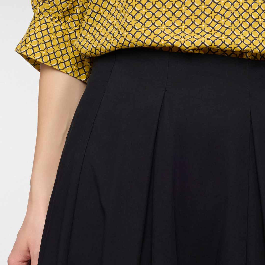 Fund Upim G333 SKIRT M BLACK BEAUTY
