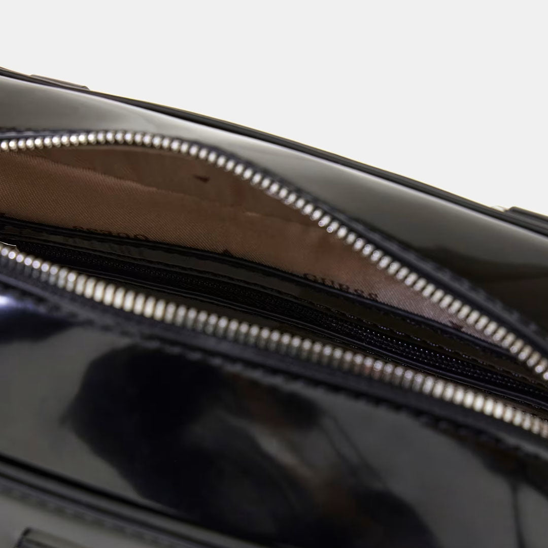 Qantë Guess HWNY9496740 BLA