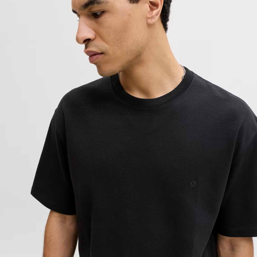 Maicë Jack & Jones