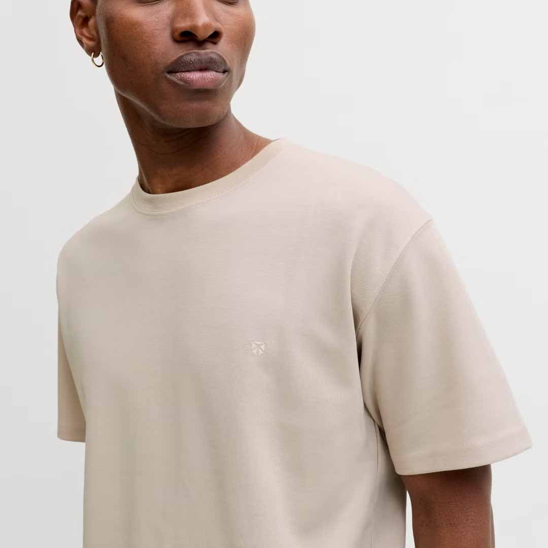 Maicë Jack & Jones