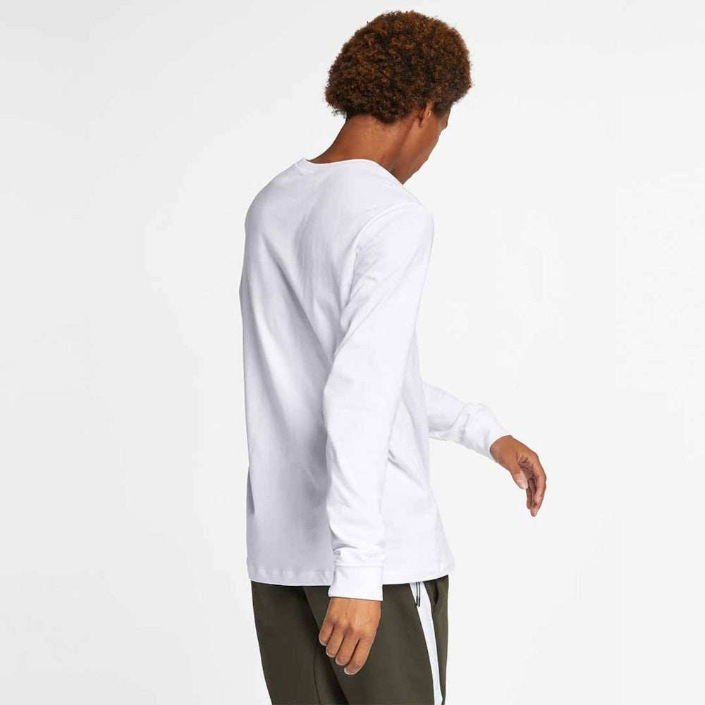 Duks Nike AR5193 100 M