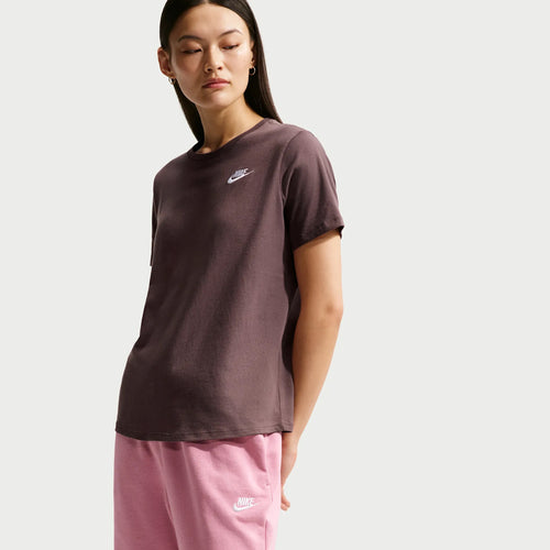 Maicë Nike W NSW CLUB SS TEE