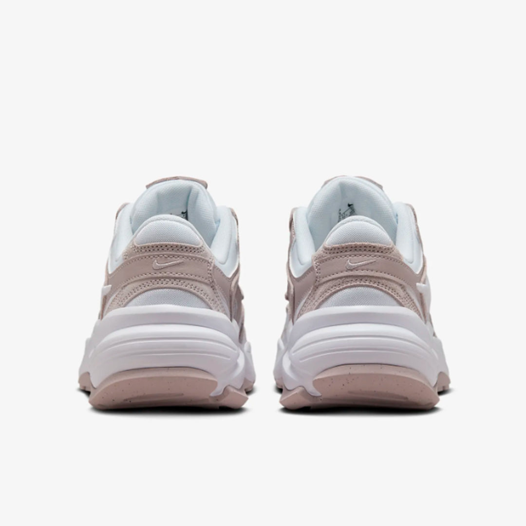 Patikë Nike FJ3794 001