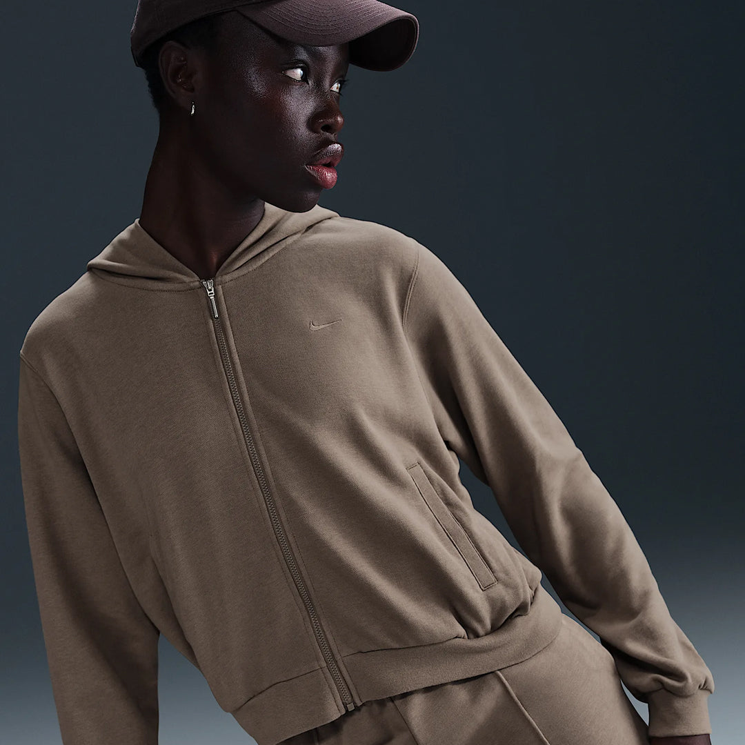 Duks Nike FN2415 233