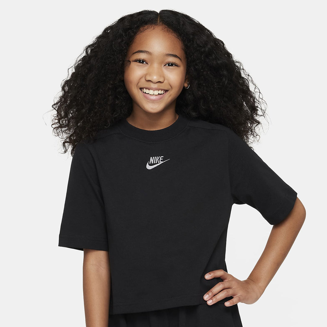 Maicë Nike FN8589 010