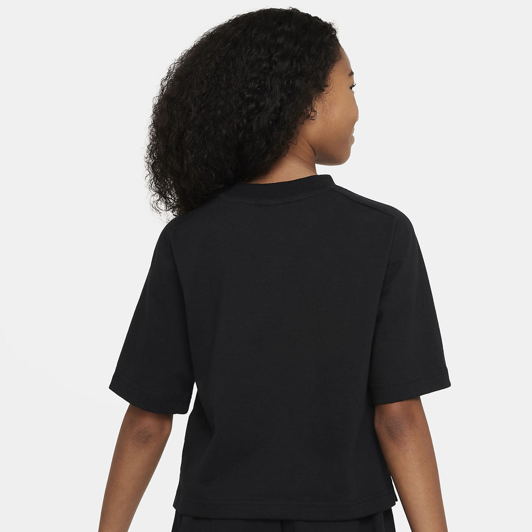 Maicë Nike FN8589 010