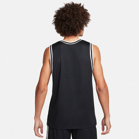 Maicë Nike FQ3707 010