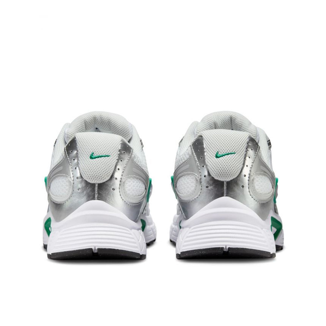 NIKE NIKE V5 RNR