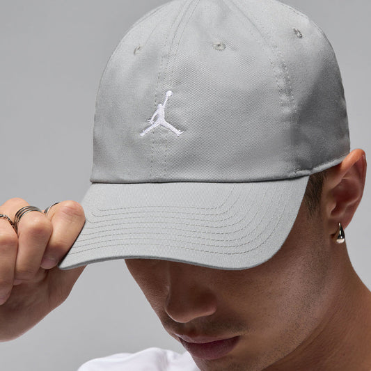 Kapelë Nike U J CLUB CAP US CB WSH JM