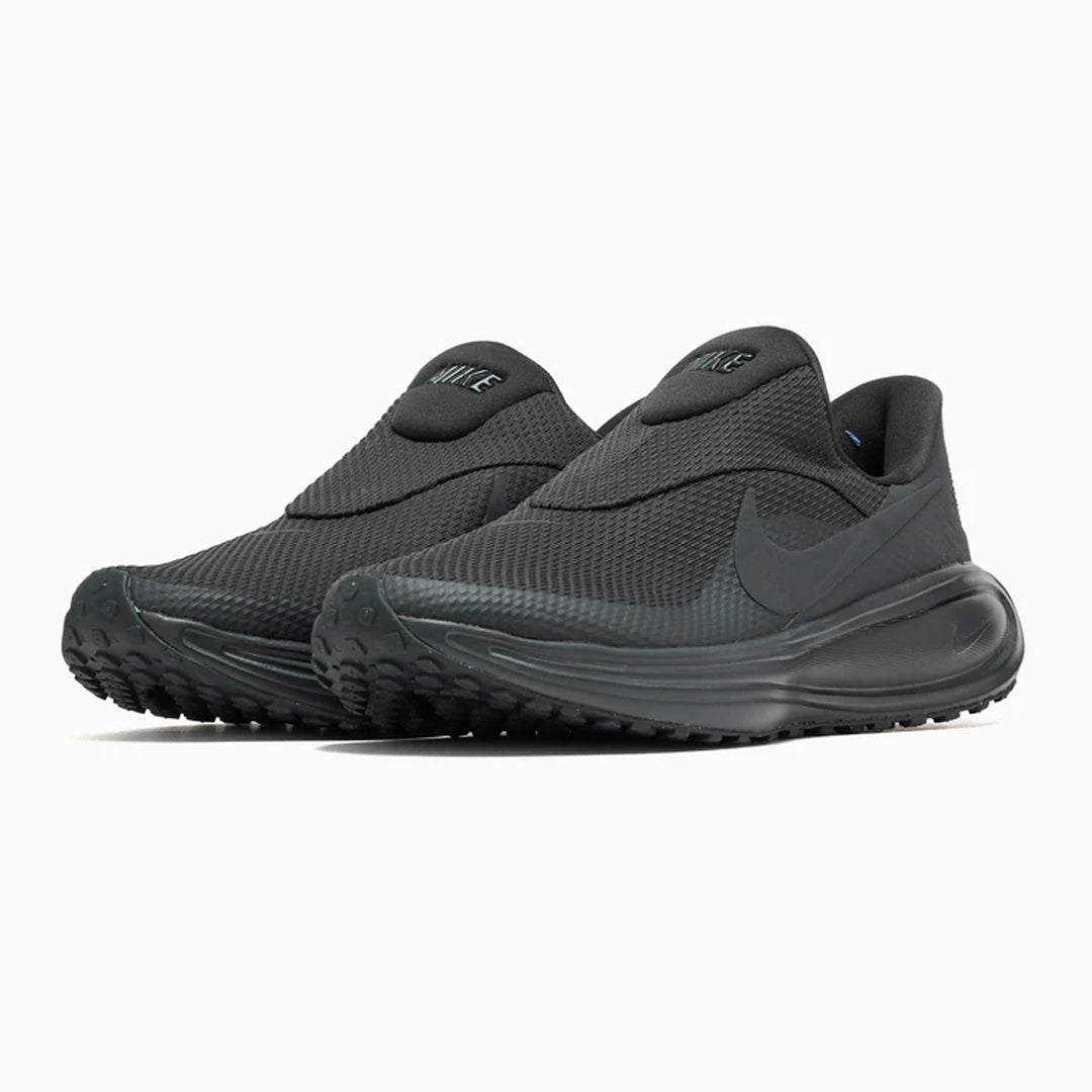 Nike Revolution 8 Easyon 2