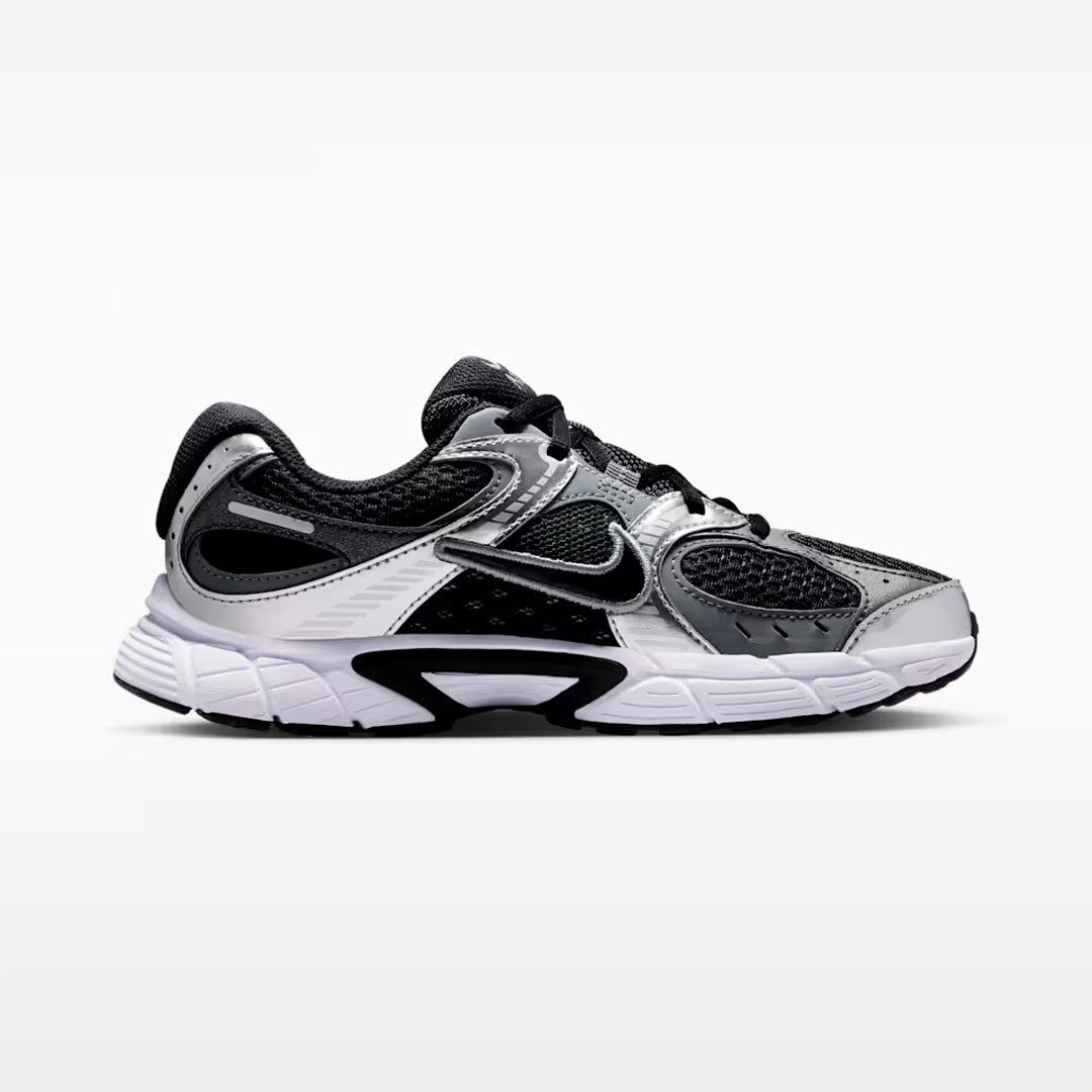 Patikë Nike V5 RNR BG