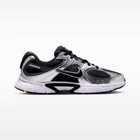 Patikë Nike V5 RNR BG