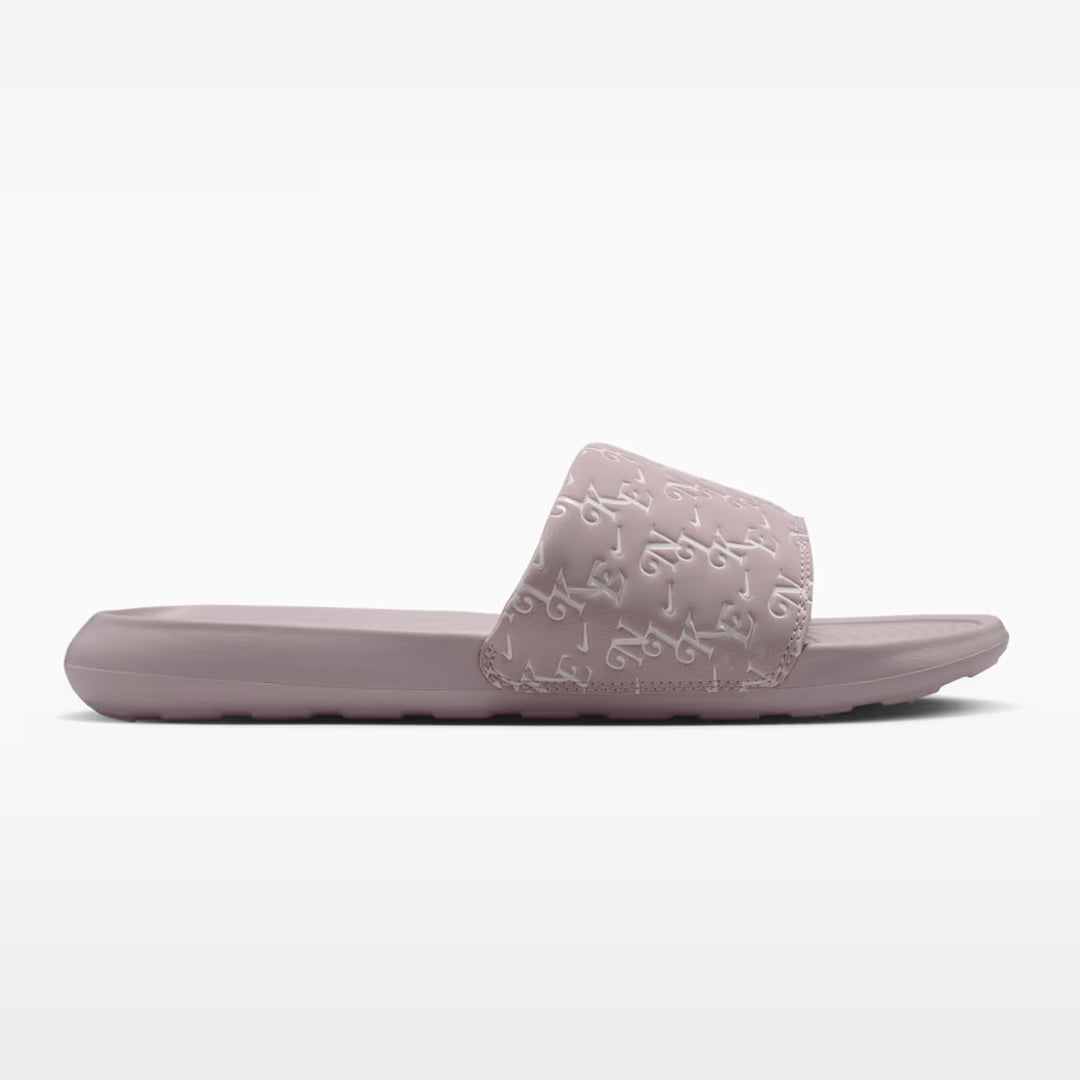 Papuqe Nike W Nike VICTORI ONE SLIDE PRINT