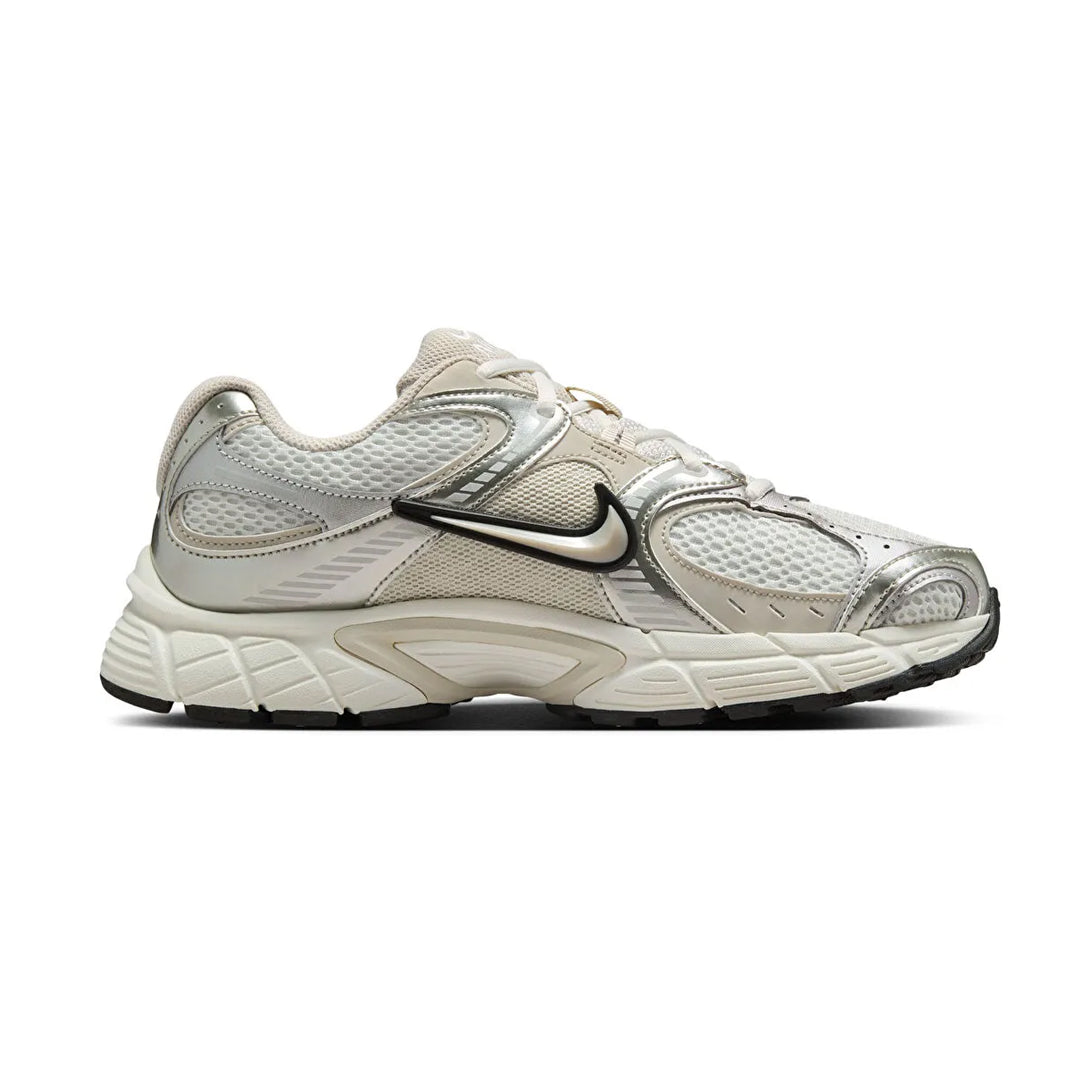 Patikë NIKE W NIKE V5 RNR
