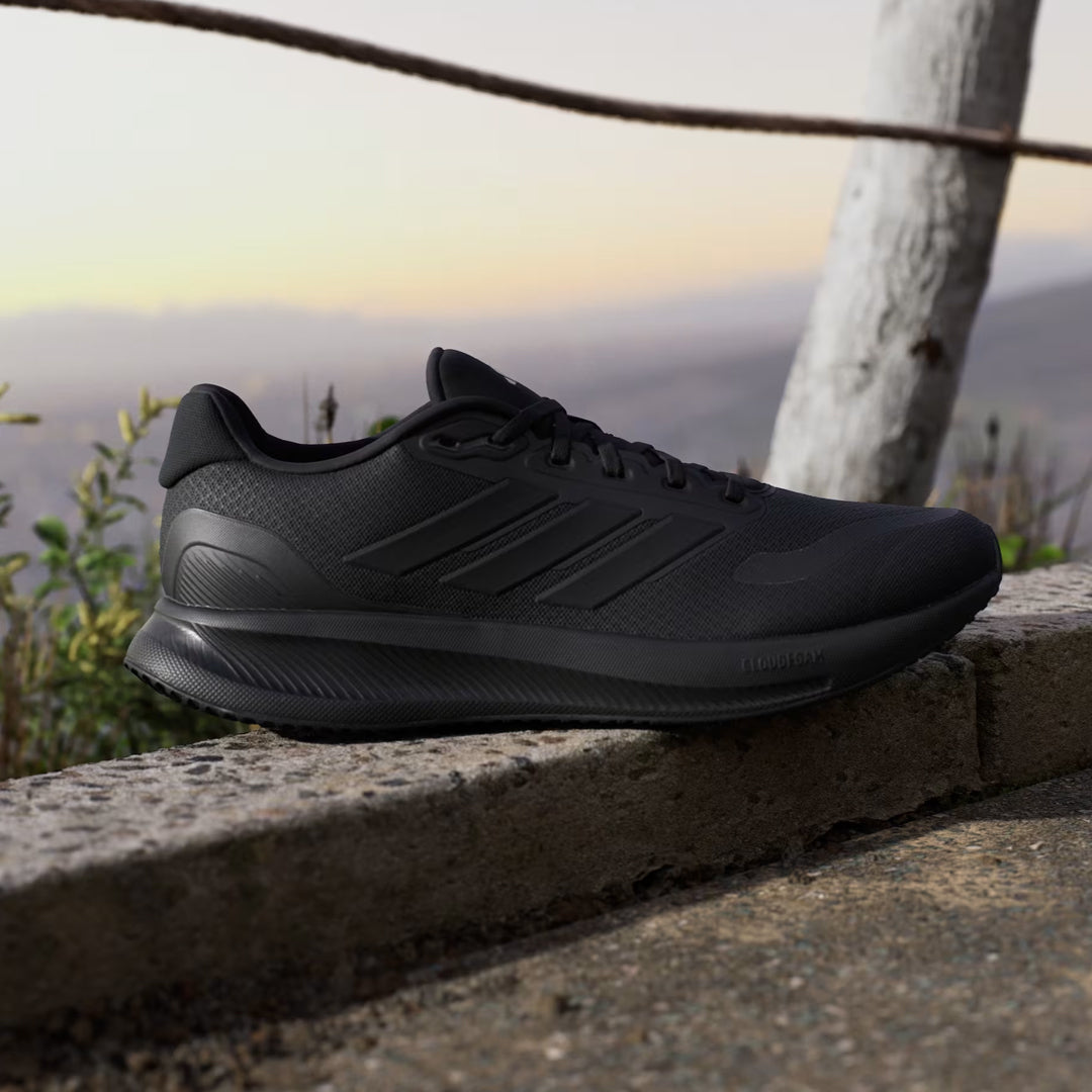 Patikë Adidas IE8812 M