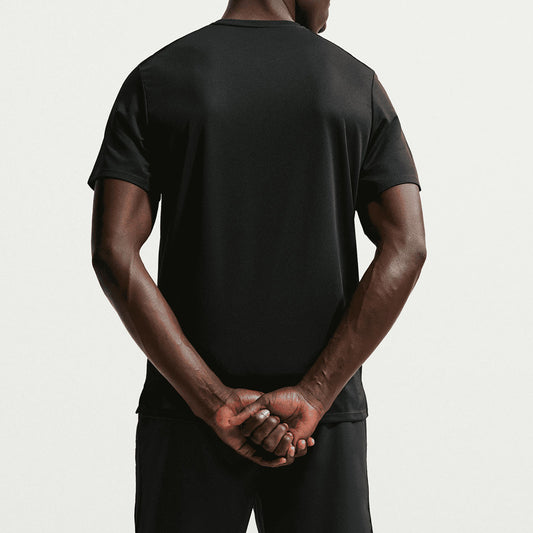 Maicë Nike IF9475 010