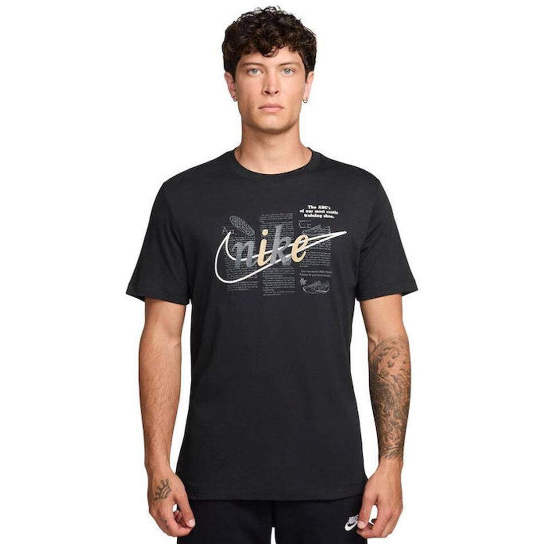 Maicë Nike U NSW TEE STD CELEBRATE BRND