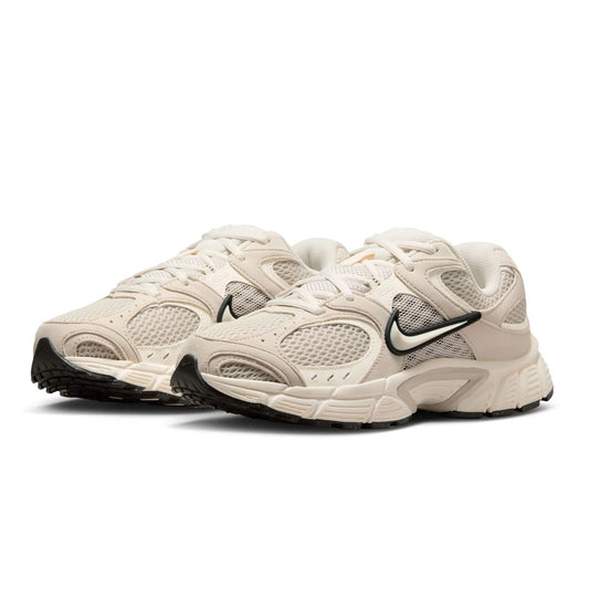 Patikë W NIKE V5 RNR