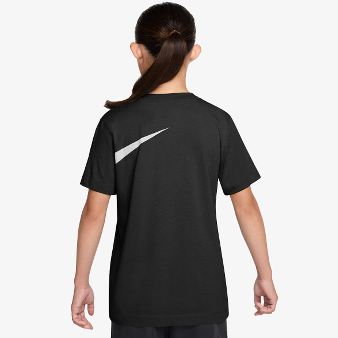 Maicë Nike K NSW TEE CLUB ENERGY S26