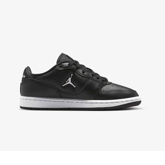 Patikë Nike Jordan COURT CONNECT LOW BG