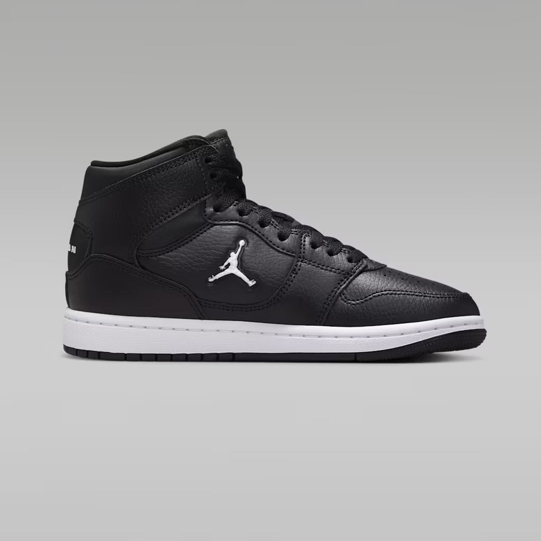 Patikë e thellë Nike JORDAN COURT CONNECT MID (GS)