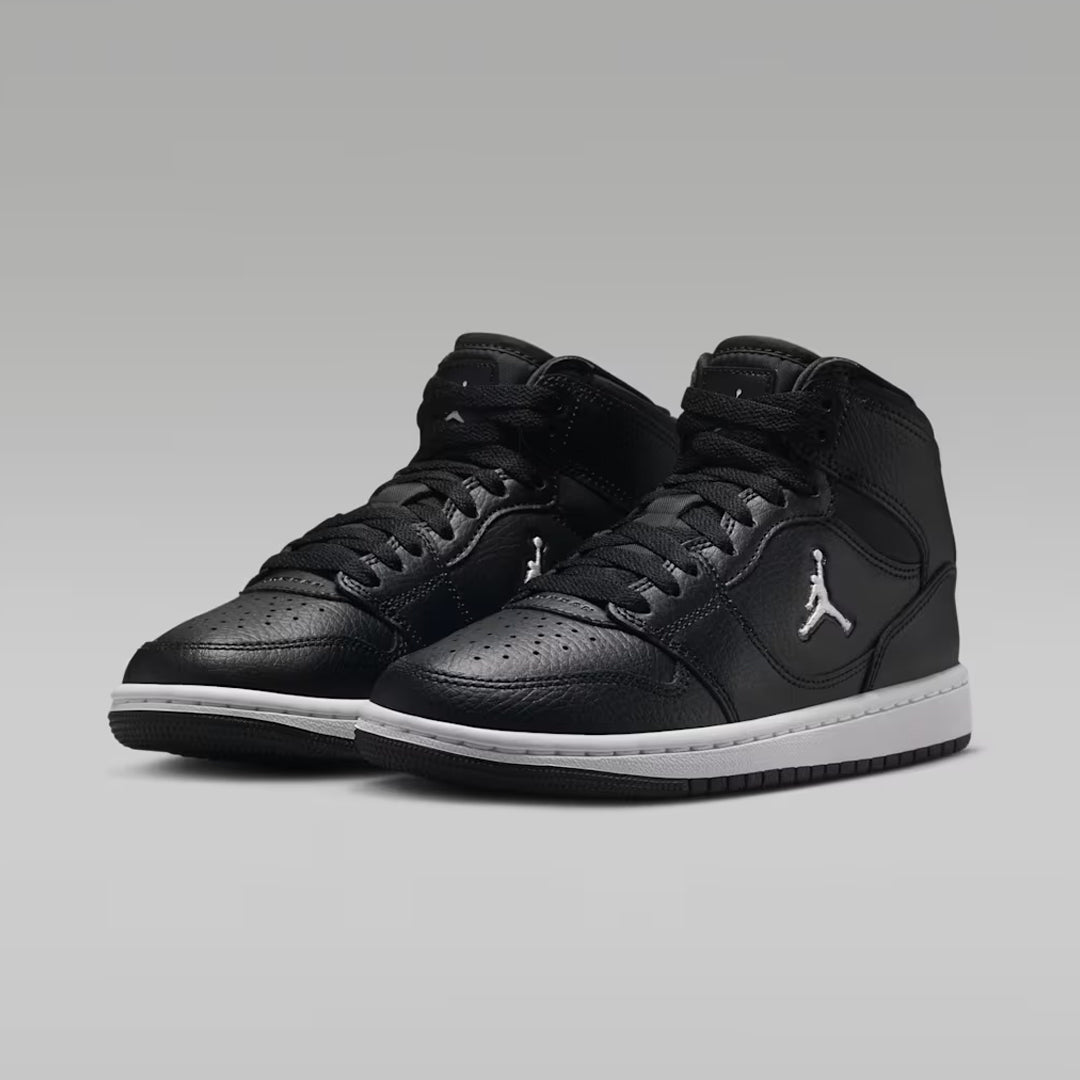 Patikë e thellë Nike JORDAN COURT CONNECT MID (GS)