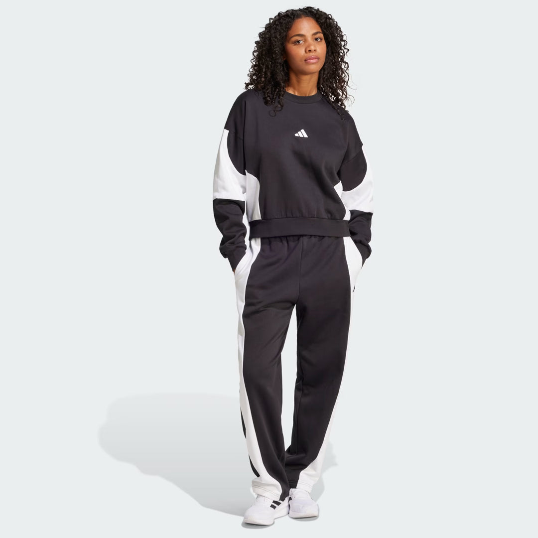 Trenerka komplet Adidas W LAZIDAY TS
