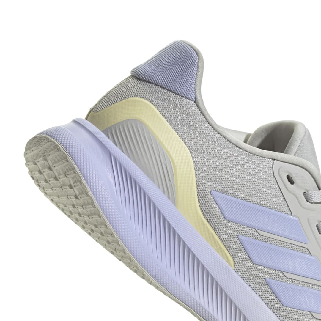 Patikë Adidas JI3979