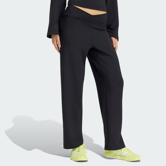 Trenerka të poshtme Adidas MOTION ESS P