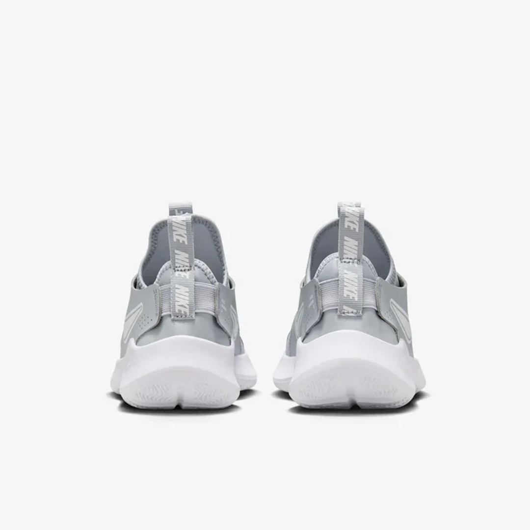 Patikë Nike FN1294 001 UFJ